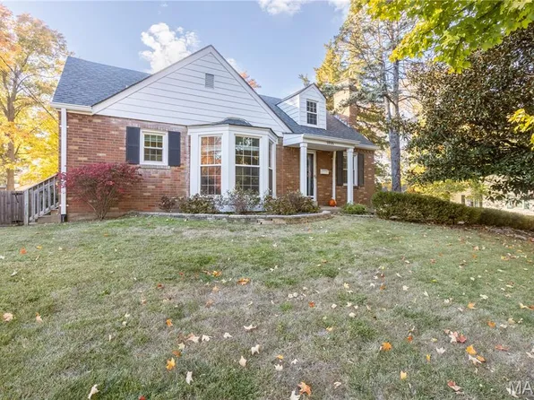 1035 N Geyer Rd, Saint Louis, MO 63122