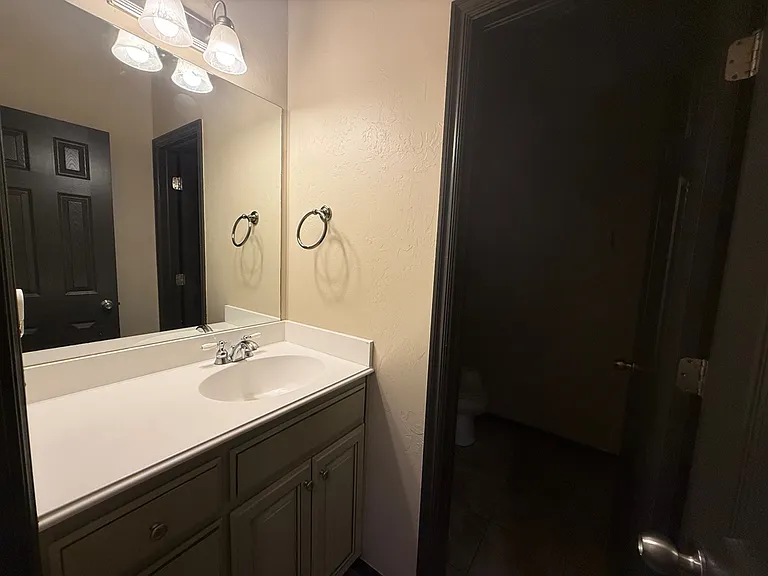 19132 Cottonwood Ct — Photo 33