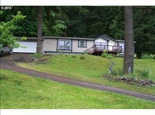 323 Terrace Dr, Glide, OR 97443