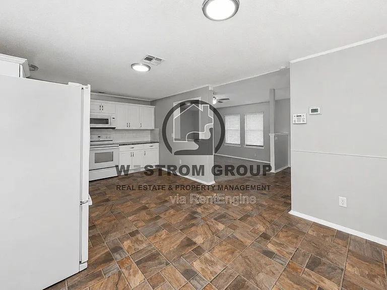 836 Hollow Creek Rd — Photo 9