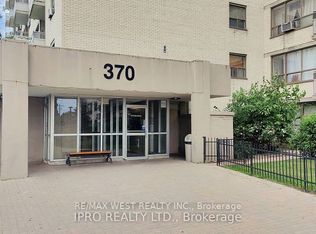 370 Dixon Rd #2316, Toronto, ON M9R1T2