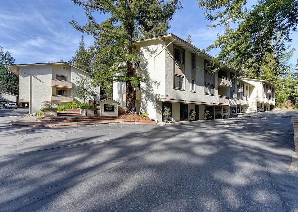 1st image of 20700 4th St APT 4