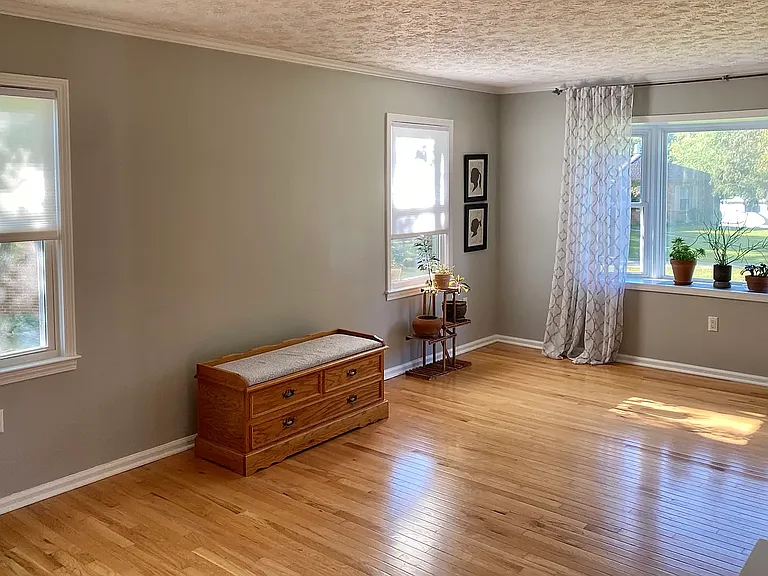 148 Woodlark Rd — Photo 6