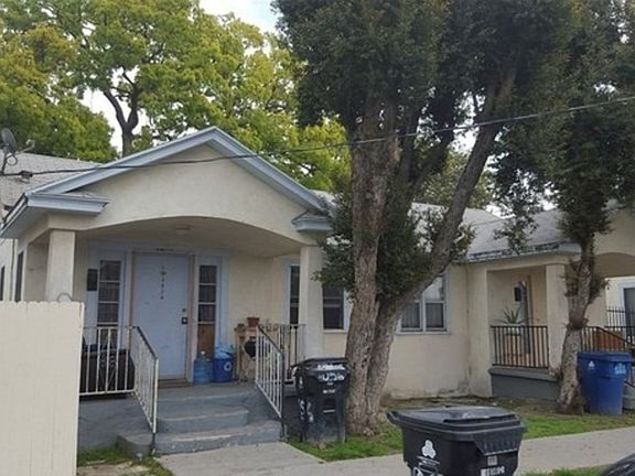5th image of 1056 W 42nd Pl