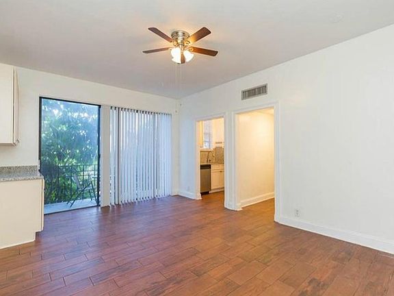 3rd image of 2109 Bayshore Blvd Unit 208