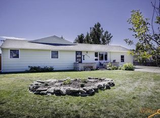 4123 Twilight Dr, Rapid City, SD 57703