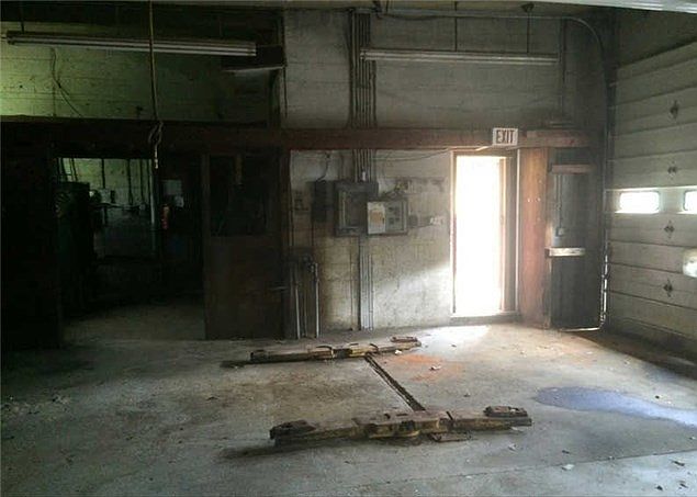1st image of 504 W Main St