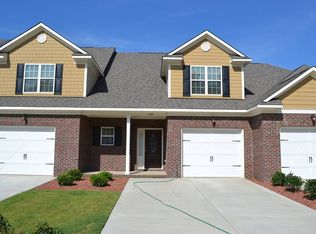 1210 Braybrooke Pl, Fayetteville, NC 28314