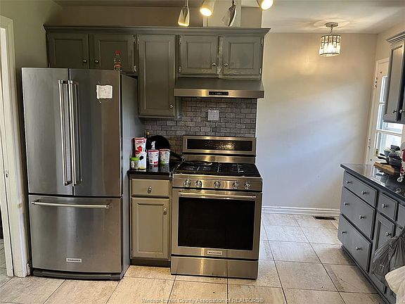 5th image of 3515 Glenwood Ave