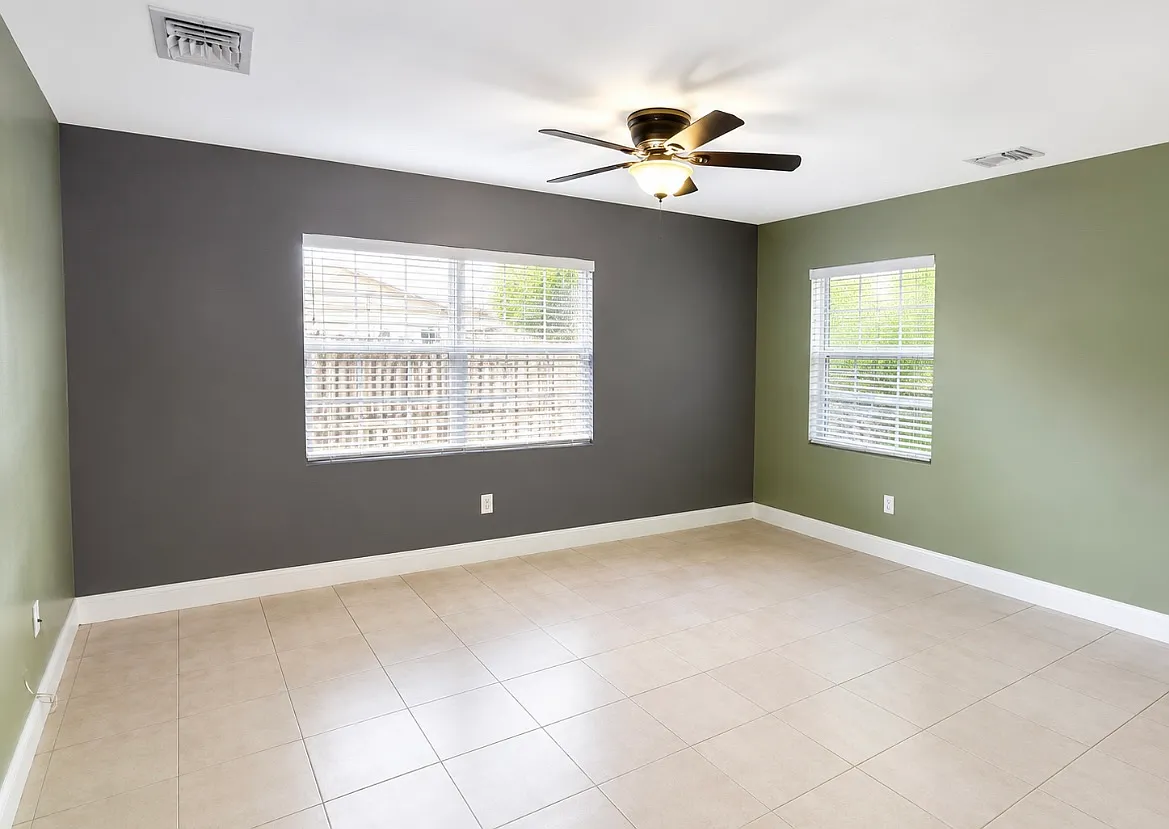 3 bed, 1260 sqft, $3,200 — Photo 4