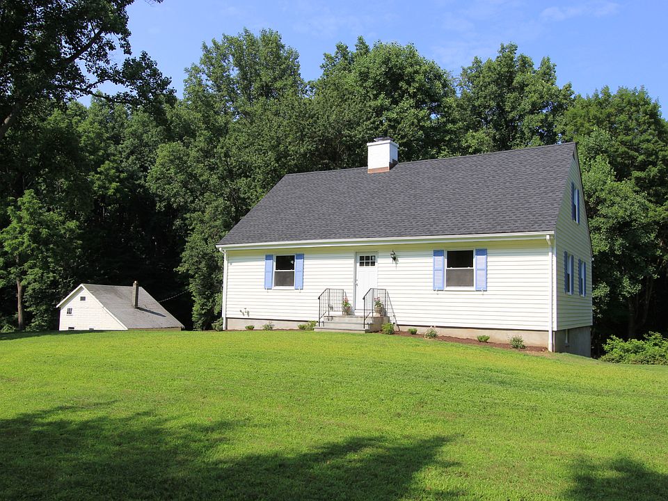 1st image of 235 Mahopac Ave