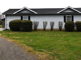 2917 Woodlawn Park Rd #B, Woodlawn, TN 37191