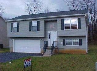 283 Good Dr, Martinsburg, WV 25405