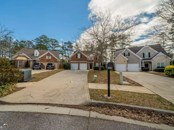 104 Shadow Creek Ct, Fairburn, GA 30213