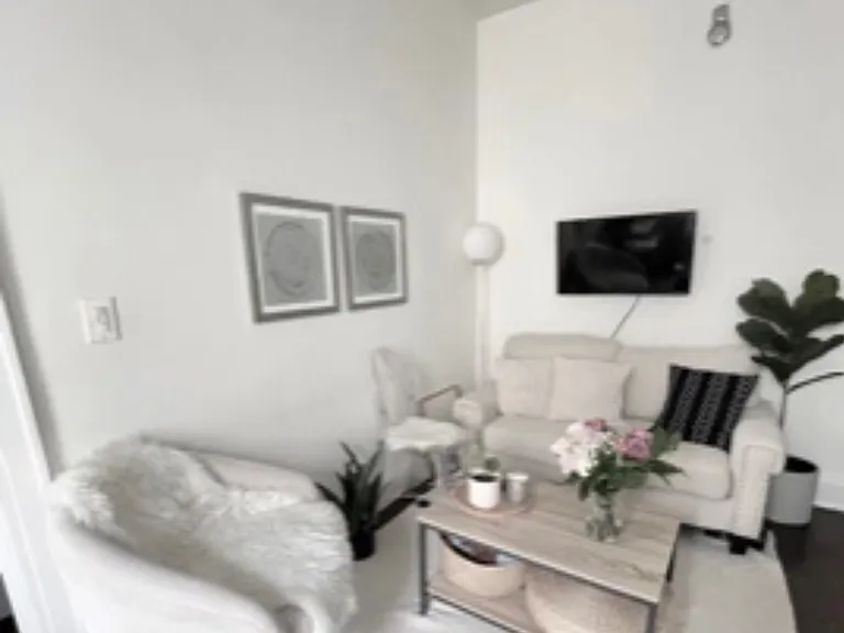 31-31 34th St #3B — Photo 1