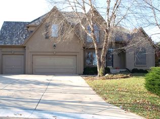 10830 S Cedar Niles Blvd, Olathe, KS 66061