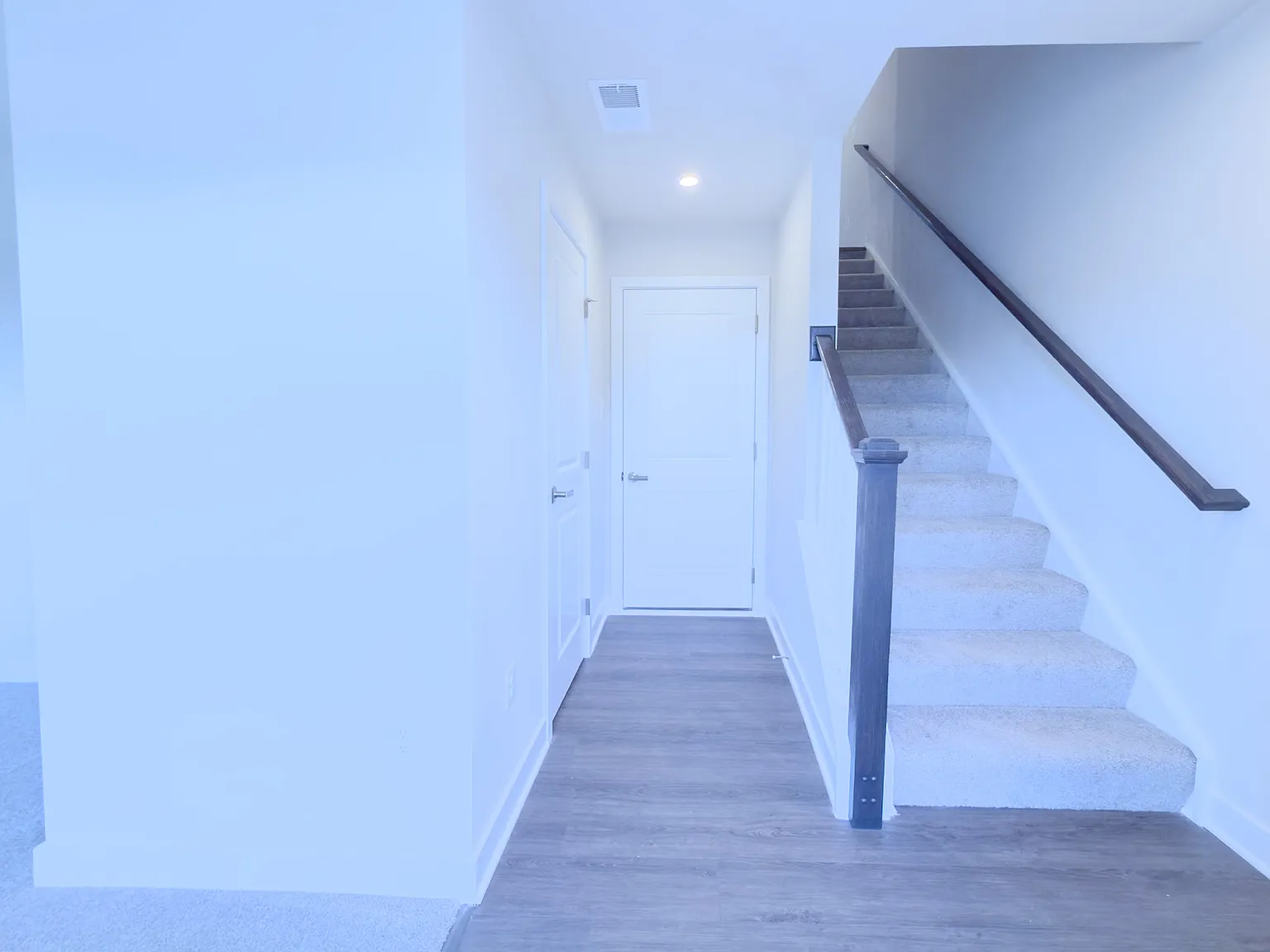 3 bed, 2.5 bath, 1629 sqft, $1,950 — Photo 3