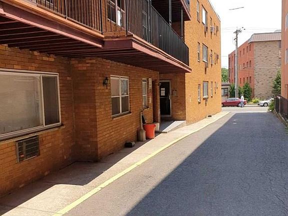 2nd image of 323 Palisade Ave APT B3