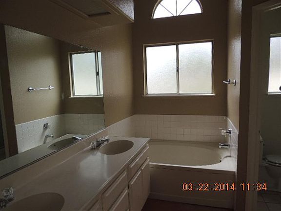3rd image of 472 Beta Ct