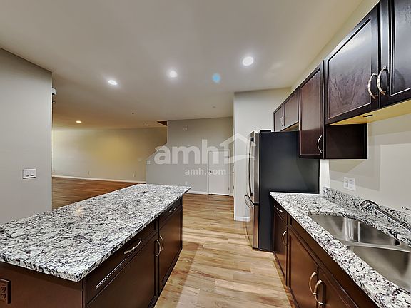 4th image of 20695 W Point Ridge Rd