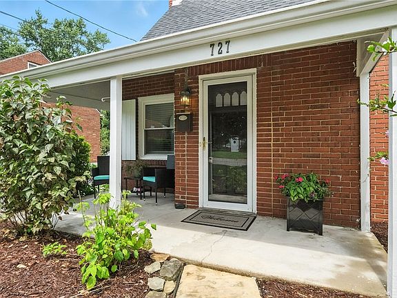4th image of 727 Newport Dr