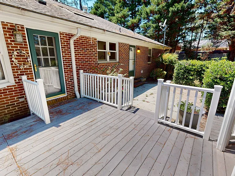 5904 Weatherford Rd — Photo 28