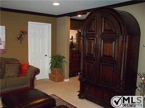 5th image of 4570 54th St Unit 130