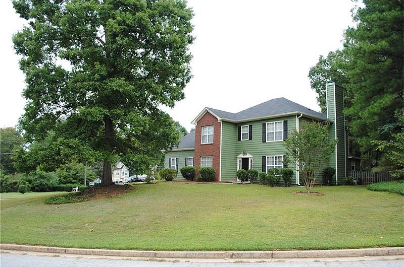 1st image of 3752 Woodyhill Dr