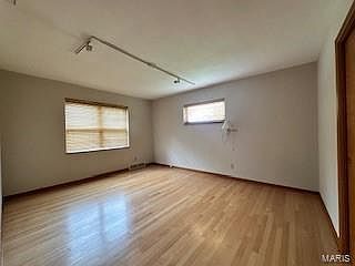 4th image of 9809 E Grantview Dr