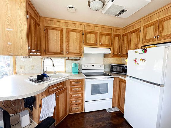 3rd image of 25501 Trost Blvd #10-08