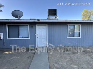 10931 Thompson Dr, Hanford, CA 93230
