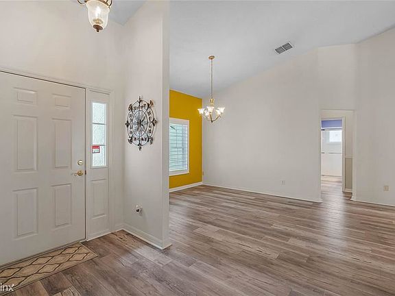 3rd image of 24409 Madewood Ave