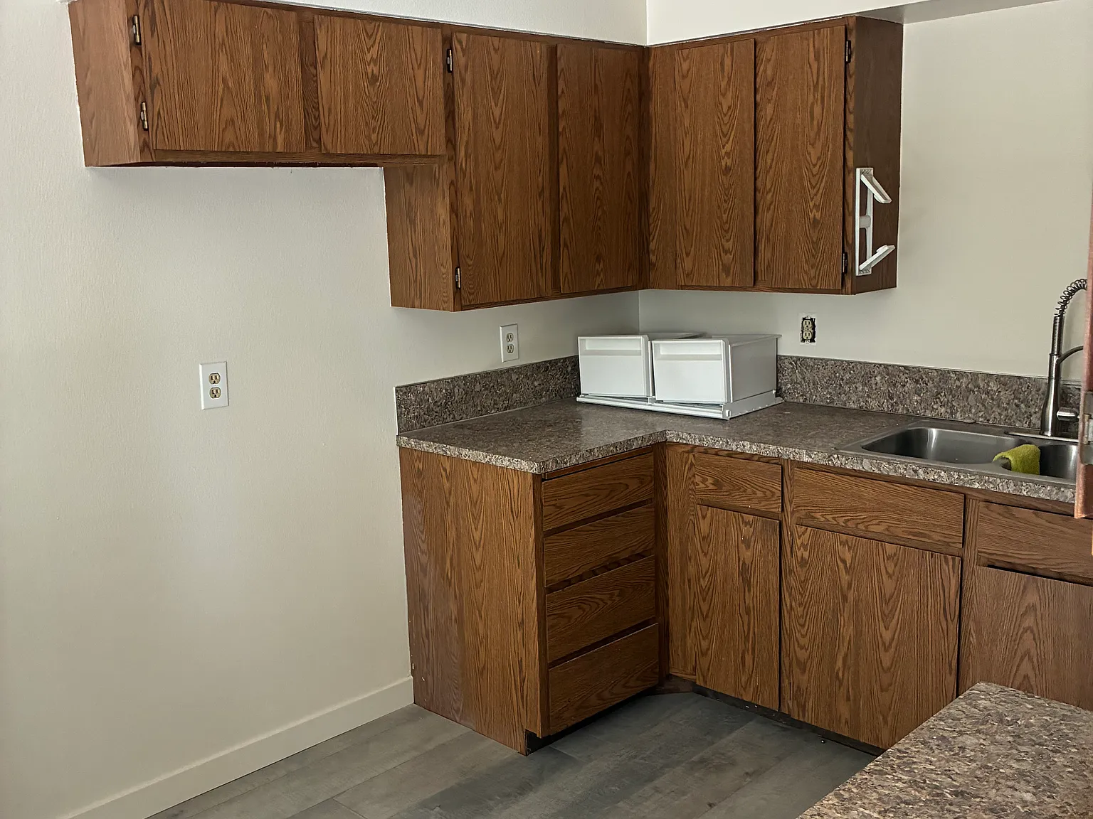 2 bed, $1,350 — Photo 4
