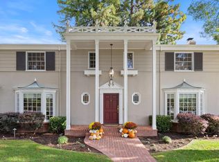 310 Ranelagh Rd, Hillsborough, CA 94010