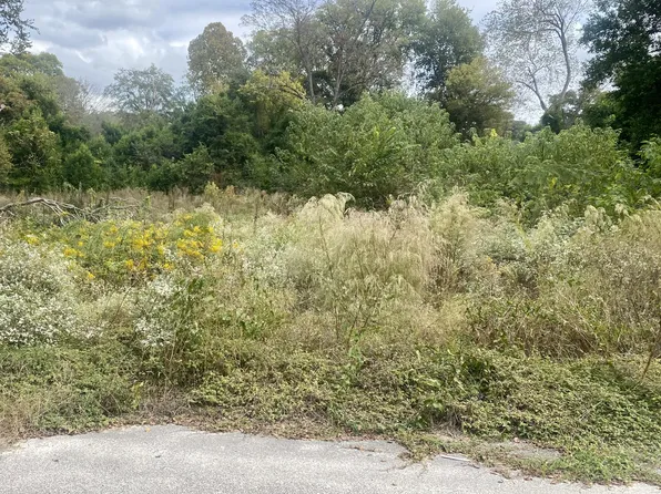 202 Railroad St, Graniteville, SC 29829