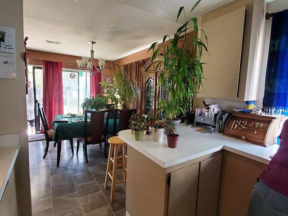 4th image of 17175 Pine Way