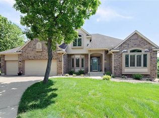 2445 W 160th Ter, Stilwell, KS 66085