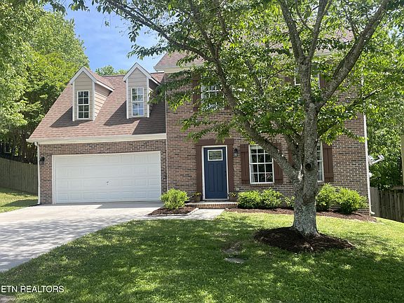 2nd image of 232 Dogwood Glen Ln