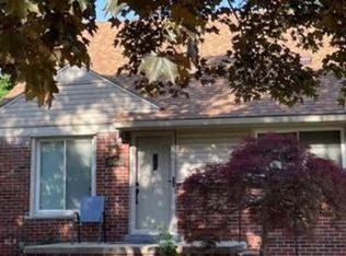 8418 Quandt Ave, Allen Park, MI 48101