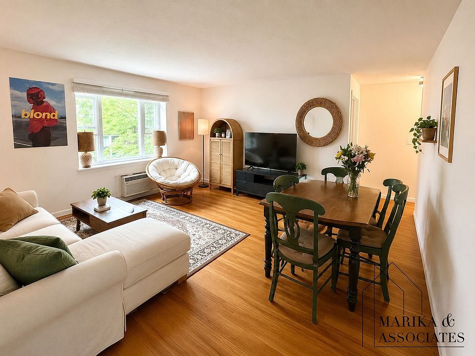 1st image of 57 Colborne Rd APT 3