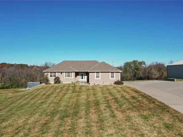 13450 Murkins Rd, Kansas City, MO 64133