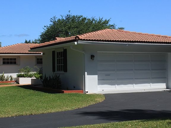2nd image of 8842 SW 161st St