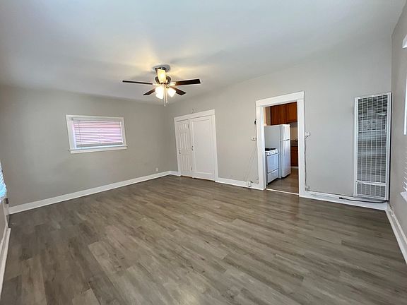 3rd image of 1093 Gladys 11th St #2830-1097F
