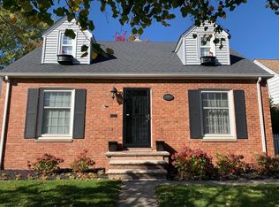 590 S Kensington Rd, Rocky River, OH 44116