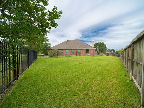 2nd image of 26100 Brickhill Dr
