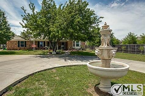 1st image of 1516 Willis Ln