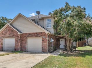 711 Parkplace Rdg, Princeton, TX 75407
