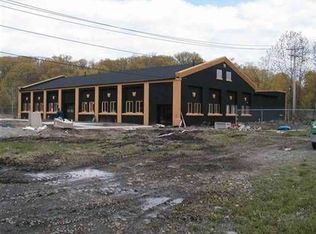 45 Midland Ave Ext, Middletown, NY 10940
