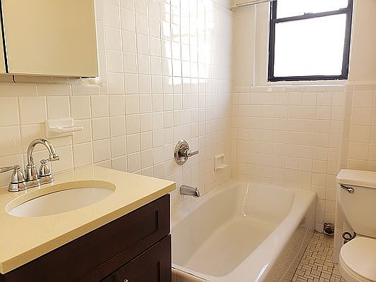 5th image of 517 W 113th St #6N