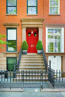 Sold by (Legacy) Elegran | media 19